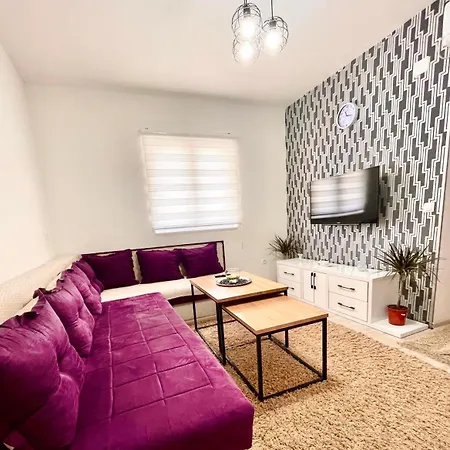 Adel Apartment *